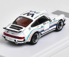 Load image into Gallery viewer, RM 1:64 White Singer Turbo Study 930 Classic Sport Model Diecast Metal Car New Collection
