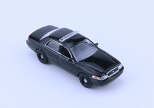 Load image into Gallery viewer, Greenlight 1:64 Black Crown Victoria CV Police Model Diecast Metal Car New Collection