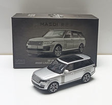 Load image into Gallery viewer, Masdi 1:64 2020 Silver Range Rover SUV ORV Sports Model Diecast Metal Car New Collection