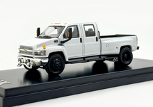 Load image into Gallery viewer, GOC 1:64 White Kodiak Muscle Pickup Truck Model Diecast Metal Car New Collection