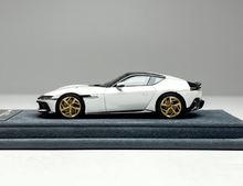 Load image into Gallery viewer, Zadie 1:64 White 12 Cilindri Coupe Racing Sports Model Diecast Resin Car New Collection