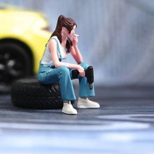 Load image into Gallery viewer, 1:64 Painted Figure Model Miniature Resin Diorama Sand Repair Girl Cap Lady Toy Collection