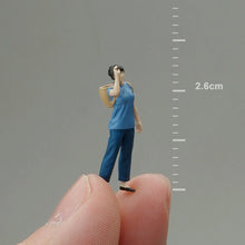 Load image into Gallery viewer, 1:64 Painted Figure Mini Model Miniature Resin Diorama Sand Farmer Lady Worker New Scene