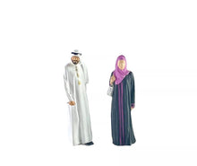 Load image into Gallery viewer, 1:64 Painted Figure Model Miniature Resin Diorama Sand Middle Eastern Tycoons