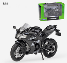 Load image into Gallery viewer, WELLY 1:18 2017 Ninja ZX10-RR Racing Sport Model Diecast Metal Motorcycle