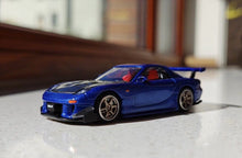 Load image into Gallery viewer, Poprace 1:64 Blue JDM RX-7 FD RE Amemiya Sports Model Diecast Metal Car New Collection