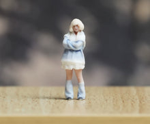Load image into Gallery viewer, 1:64 Painted Figure Model Miniature Resin Diorama Blond Pretty Girl Lady Stand
