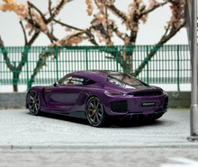 Load image into Gallery viewer, JEC 1:64 Blue Carbon Gemera Super Racing Sports Model Diecast Metal Car New Collection