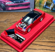 Load image into Gallery viewer, Mortal 1:64 Red JDM CRESTA Sedan Sports Model Diecast Metal Car New Collection