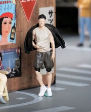 Load image into Gallery viewer, 1:64 Painted Figure Mini Model Miniature Resin Diorama Sand Trendy Man With Coat