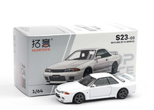Load image into Gallery viewer, Poprace 1:64 White JDM Skyline GTR R32 Sports Model Diecast Metal Car BN