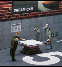 Load image into Gallery viewer, 1:64 Painted Figure Mini Model Miniature Resin Diorama Pilot Captain Army Salute New Scene