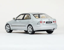 Load image into Gallery viewer, Masdi 1:64 2000 Silver IS300 Sports Sedan Model Diecast Metal Car New Collection