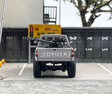 Load image into Gallery viewer, Masdi 1:64 Gray 1995 Hilux RN80 Cab Pickup Truck Model Diecast Metal Car New Collection