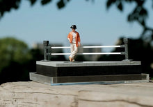 Load image into Gallery viewer, 1:64 Painted Figure Model Miniature Resin Diorama Toy Sand Orange Outfit Man