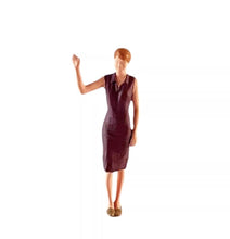 Load image into Gallery viewer, 1:64 Painted Figure Mini Model Miniature Resin Diorama Sand Couple Man Lady Toy New