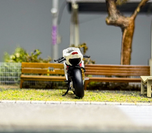 Load image into Gallery viewer, CM 1:64 White MV Agusta F3 Rosso Girl Figure Motorcycle Model Diecast Metal