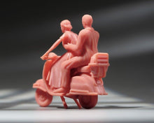 Load image into Gallery viewer, 1:64 Painted Unpainted Figure Model Miniature Resin Diorama Toy Roman Holiday New