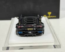 Load image into Gallery viewer, Onemodel 1:64 Black LP610 Huracan LB Sports Model Diecast Resin Car New Collection