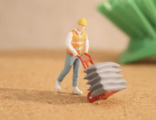 Load image into Gallery viewer, 1:64 Painted Figure Mini Model Miniature Resin Diorama Sand Road Repair Workers Collection