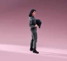Load image into Gallery viewer, 1:64 Painted Figure Model Miniature Resin Diorama Toy Sand Woman Pilot Captain