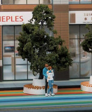 Load image into Gallery viewer, 1:64 Painted Figure Mini Model Miniature Resin Diorama Sand Cuddle Couple Lover