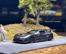 Load image into Gallery viewer, FW 1:64 Black Carbon Vulcan Racing Sports Model Diecast Metal Car New Collection