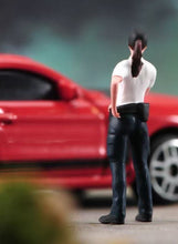 Load image into Gallery viewer, 1:64 Painted Figure Model Miniature Resin Diorama Sand Woman Police Officer Lady