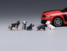 Load image into Gallery viewer, 1:64 Painted Figure Model Miniature Resin Diorama Sand Cats and Dogs Set Pet Toy