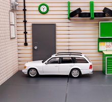 Load image into Gallery viewer, Mortal 1:64 White S124 E300 Wagon Roof Bike Model Diecast Metal Car New