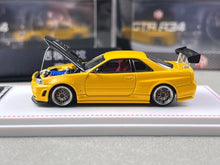Load image into Gallery viewer, FH 1:64 Yellow Carbon Skyline GTR R34 Z-Tune Sport Model Diecast Metal Car New Collection