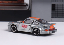 Load image into Gallery viewer, Master 1:64 HEC 911 930 Turbo Black Bird Sports Model Diecast Metal Car