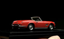 Load image into Gallery viewer, GFCC 1:64 Red 1960 250GT California Convertible SWB Model Diecast Metal Car