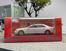 Load image into Gallery viewer, SH 1:64 White 62S Maybach Super Luxury Sedan Model Diecast Metal Car
