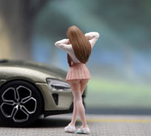 Load image into Gallery viewer, 1:64 Painted Figure Model Miniature Resin Diorama Sand Toy Headset Pinky Girl