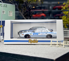 Load image into Gallery viewer, Rollin 1:64 White Highway Police CV CROWN VICTORIA Model Diecast Metal Car New Collection