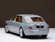 Load image into Gallery viewer, 1:18 Gray Phantom VIII Luxury Sedan Model Diecast Metal Car Box New
