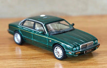Load image into Gallery viewer, GCD 1:64 1994 Green XJ X300 Sedan Sports Classic Model Diecast Metal Car New