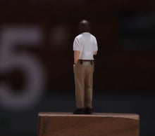 Load image into Gallery viewer, 1:64 Painted Figure Model Miniature Resin Casual Man Standing Holding Coffee