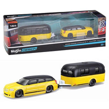 Load image into Gallery viewer, Maisto 1:64 2006 Magnum R/T Camper Traveler Trailer Tow & Go Model Metal Car