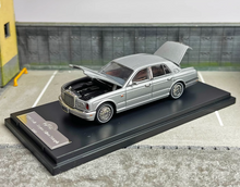 Load image into Gallery viewer, GFCC 1:64 1998 Silver Seraph Sedan Classic Model Diecast Metal Car New