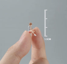 Load image into Gallery viewer, 1:64 Painted Figure Mini Model Toy Miniature Car Scenes Resin Sitting Caual Girl