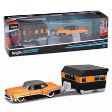 Load image into Gallery viewer, Maisto 1:64 1955 Century Alameda Traveler Trailer Tow & Go Model Metal Car
