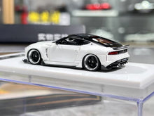 Load image into Gallery viewer, 404Error 1:64 White 400Z Hatchback Racing Sports Model Diecast Resin Car BN