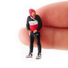 Load image into Gallery viewer, 1:64 Painted Figure Mini Model Miniature Resin Diorama Vintage Motocycle Man