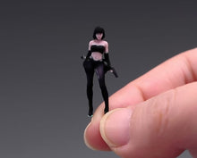Load image into Gallery viewer, 1:64 Painted Figure Model Miniature Resin Diorama Sand Lady Girl Assassin Black