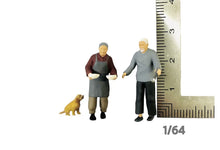 Load image into Gallery viewer, 1:64 Painted Figure Mini Model Miniature Resin Diorama Vintage Family Set New