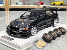 Load image into Gallery viewer, Onemodel 1:18 Black Carbon Evo 9 IX Voltex Sports Model Diecast Resin Car New Collection