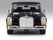 Load image into Gallery viewer, WELLY 1:24 1963 Benz 600 Sedan Classic Vintage Model Diecast Metal Car New