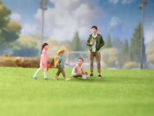 Load image into Gallery viewer, 1:64 Painted Figure Model Miniature Resin Diorama Sand Kid Girl Boy Toy Man Set